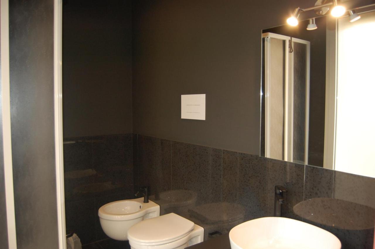 Dimora 81 Bed & Breakfast Syracuse Bagian luar foto