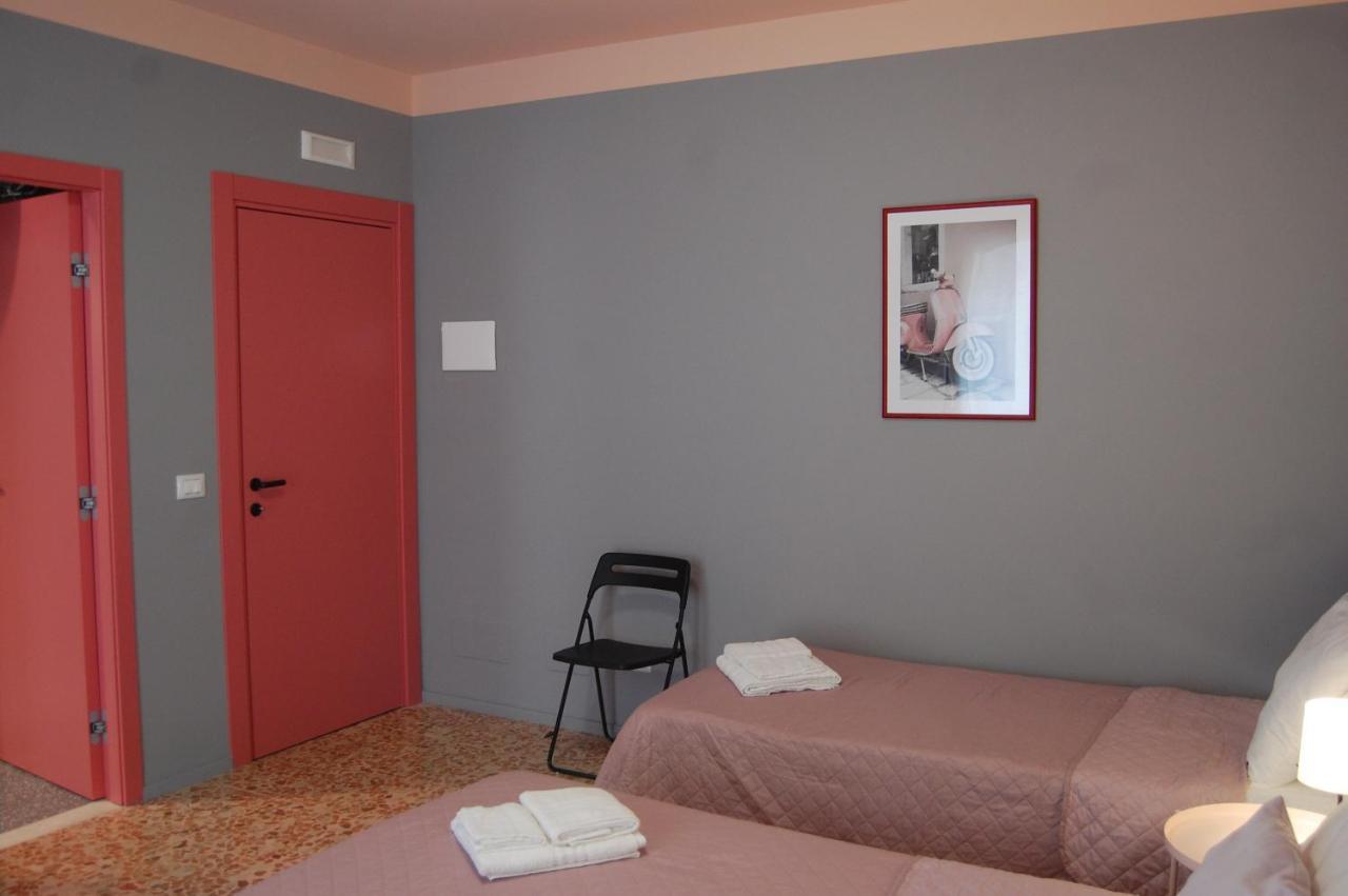 Dimora 81 Bed & Breakfast Syracuse Bagian luar foto